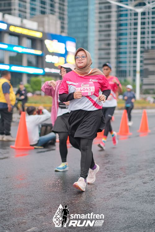 Race photo from Smartfren Run 2024