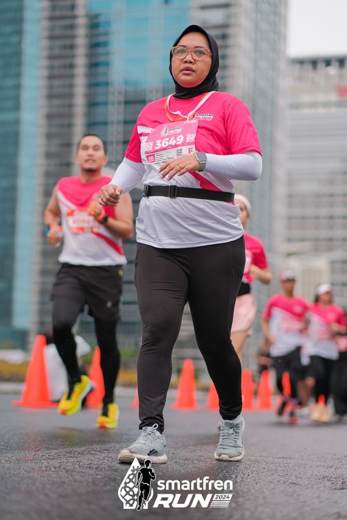 Race photo from Smartfren Run 2024