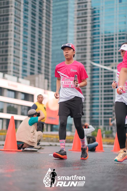 Race photo from Smartfren Run 2024