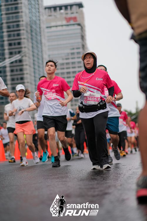 Race photo from Smartfren Run 2024