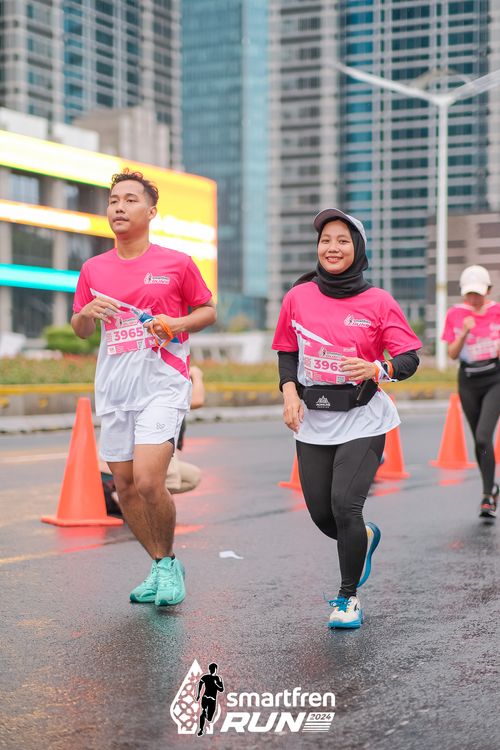 Race photo from Smartfren Run 2024