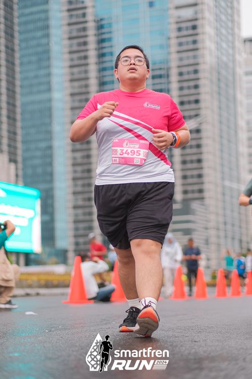 Race photo from Smartfren Run 2024