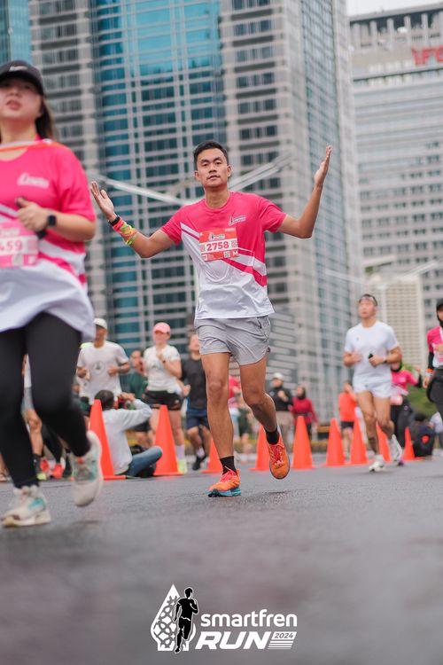 Race photo from Smartfren Run 2024