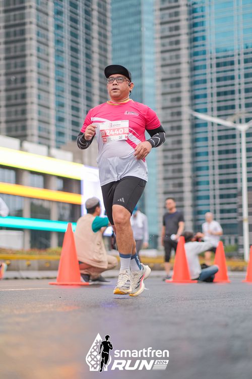Race photo from Smartfren Run 2024