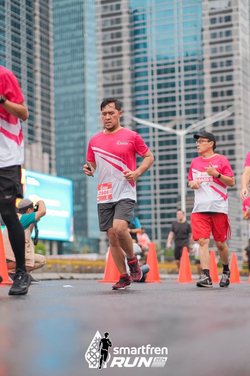 Race photo from Smartfren Run 2024