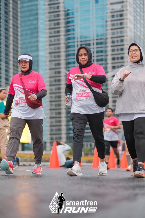 Race photo from Smartfren Run 2024
