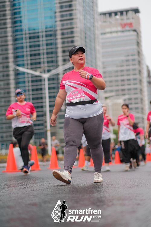 Race photo from Smartfren Run 2024