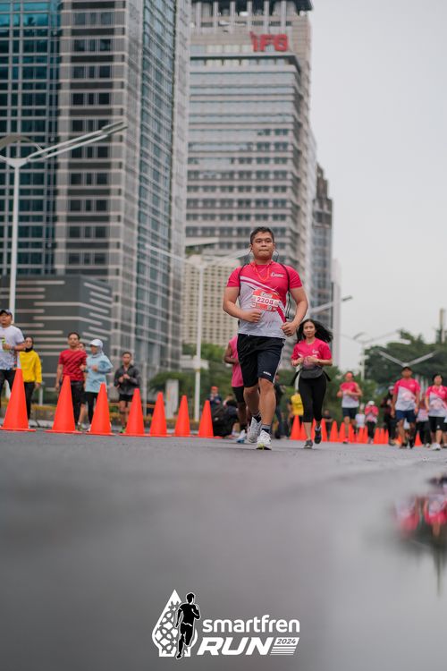 Race photo from Smartfren Run 2024