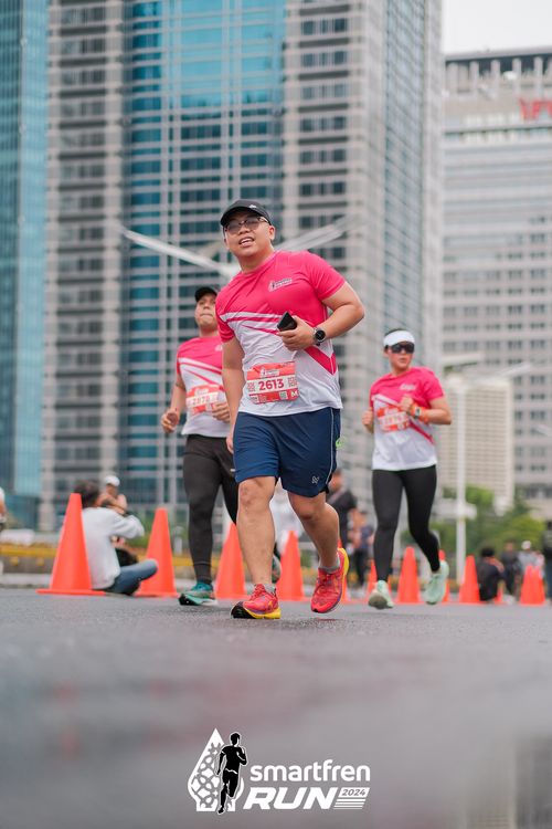 Race photo from Smartfren Run 2024