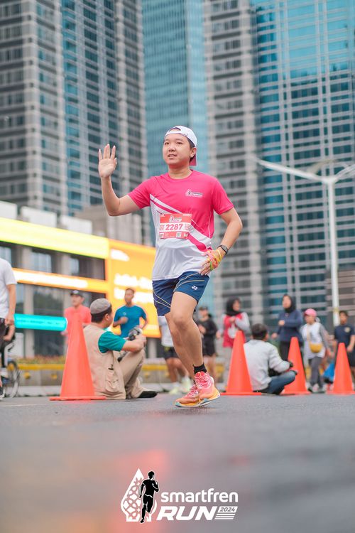 Race photo from Smartfren Run 2024