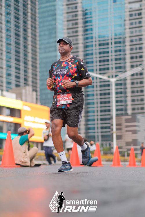 Race photo from Smartfren Run 2024