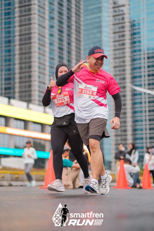 Race photo from Smartfren Run 2024