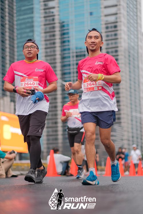 Race photo from Smartfren Run 2024
