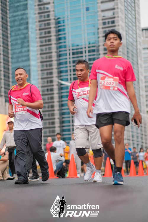 Race photo from Smartfren Run 2024