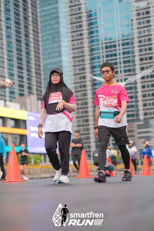 Race photo from Smartfren Run 2024