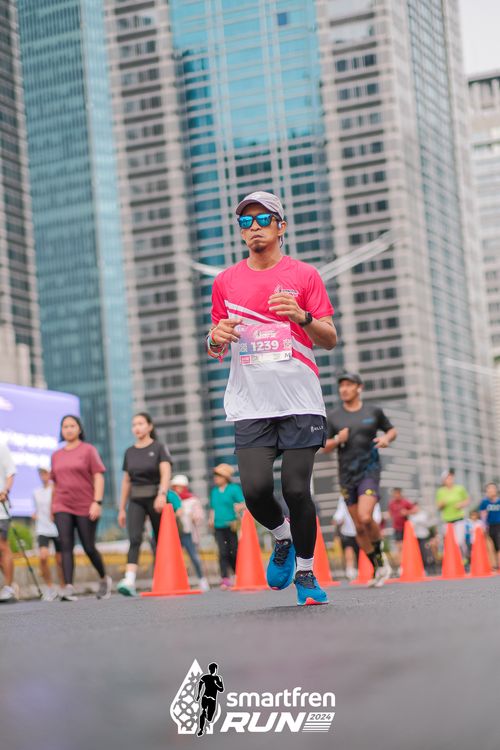 Race photo from Smartfren Run 2024