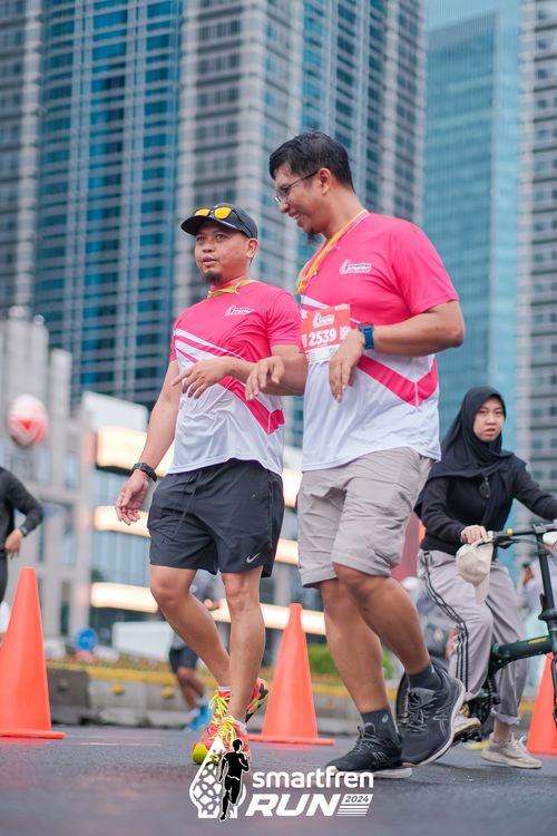Race photo from Smartfren Run 2024