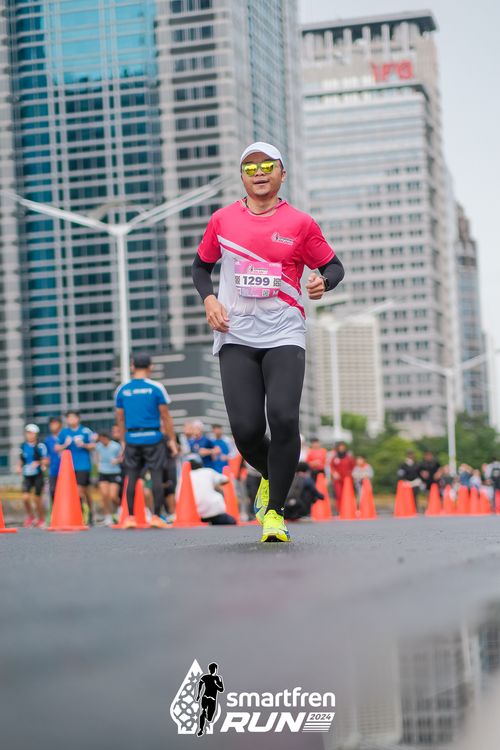 Race photo from Smartfren Run 2024