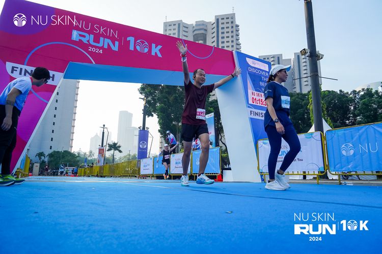 Race photo from Nu Skin Run 10K