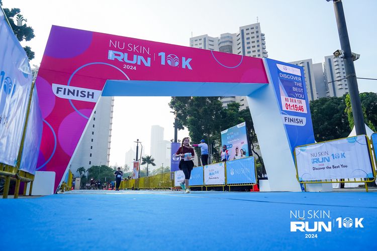 Race photo from Nu Skin Run 10K