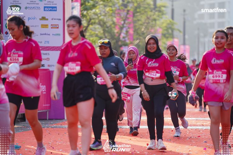 Race photo from Smartfren Run 2025 