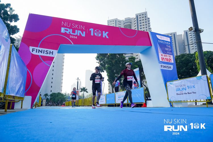 Race photo from Nu Skin Run 10K