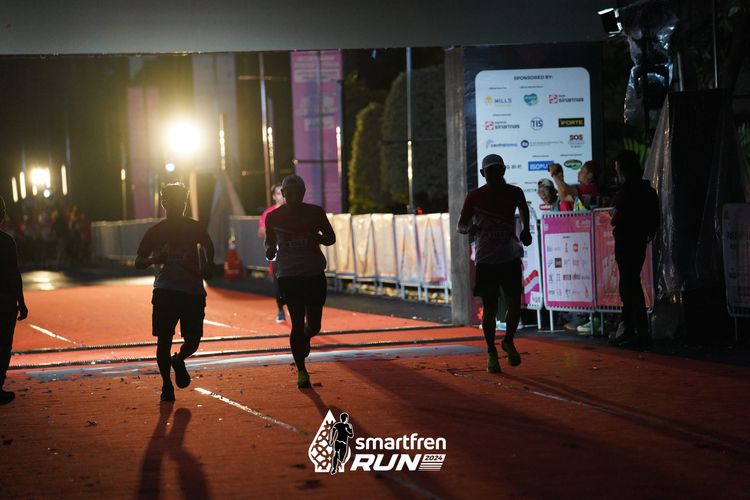 Race photo from Smartfren Run 2024