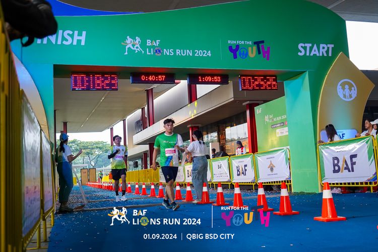Race photo from BAF LIONS RUN 2024