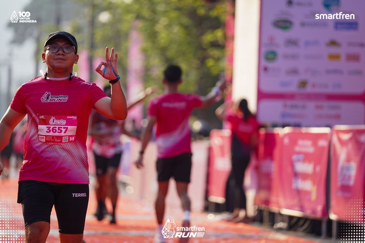 Race photo from Smartfren Run 2025 