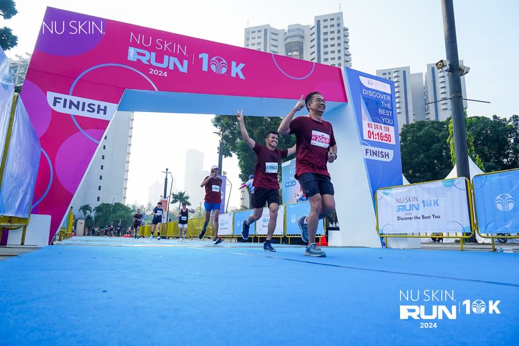 Race photo from Nu Skin Run 10K