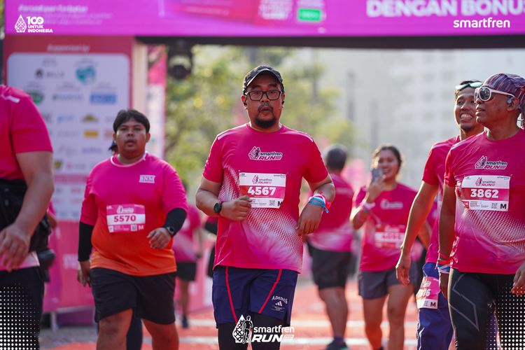 Race photo from Smartfren Run 2025 