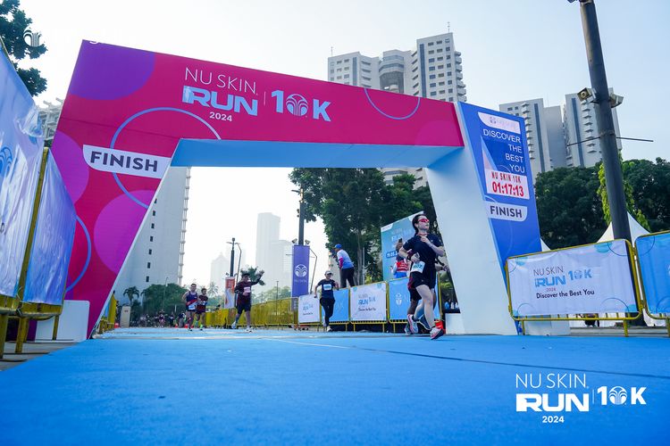 Race photo from Nu Skin Run 10K