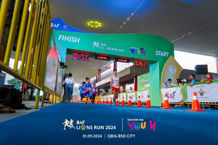 Race photo from BAF LIONS RUN 2024
