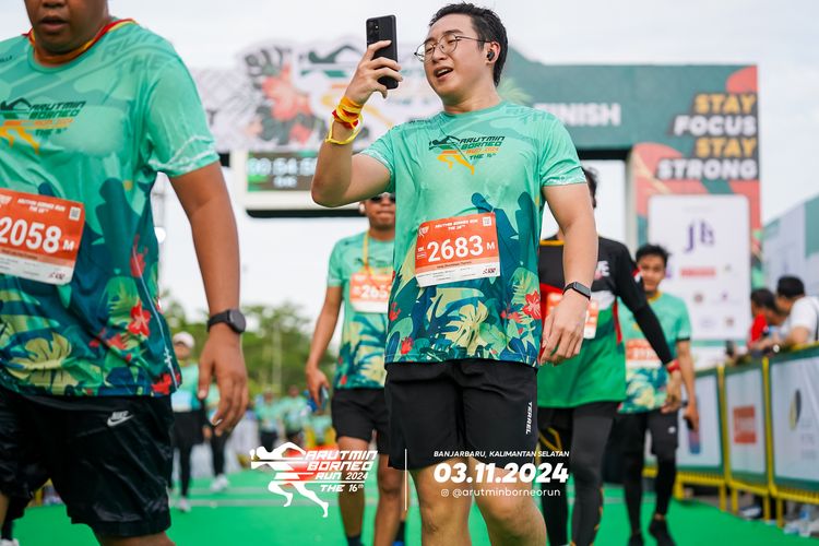 Race photo from Arutmin Borneo Run 2024