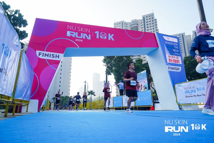 Race photo from Nu Skin Run 10K