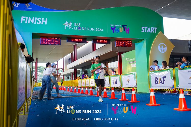 Race photo from BAF LIONS RUN 2024
