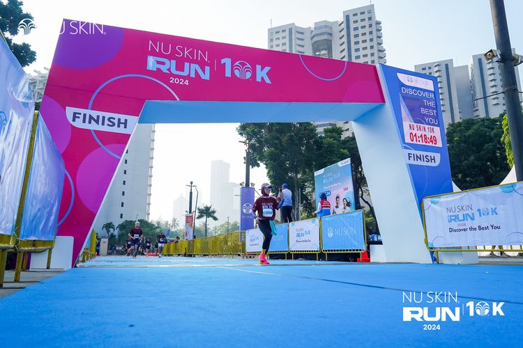Race photo from Nu Skin Run 10K