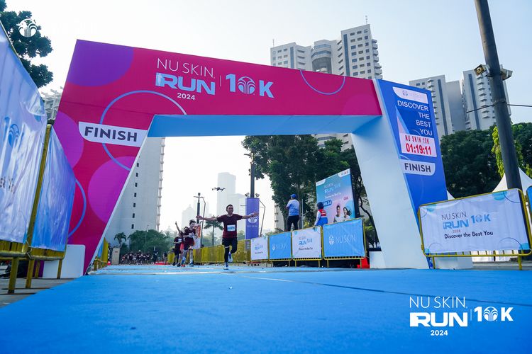 Race photo from Nu Skin Run 10K