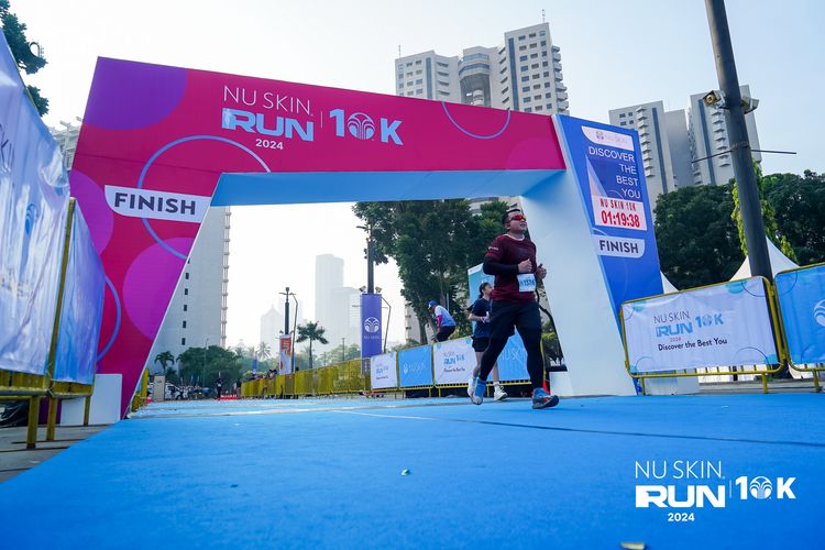 Race photo from Nu Skin Run 10K