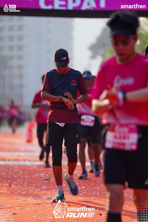 Race photo from Smartfren Run 2025 