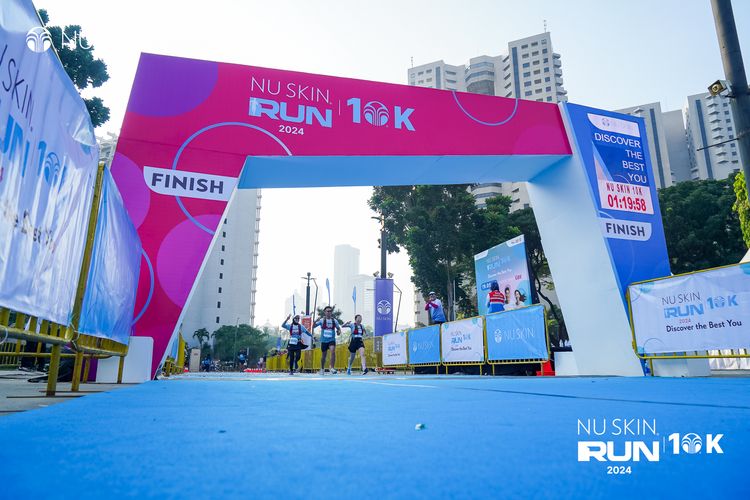 Race photo from Nu Skin Run 10K