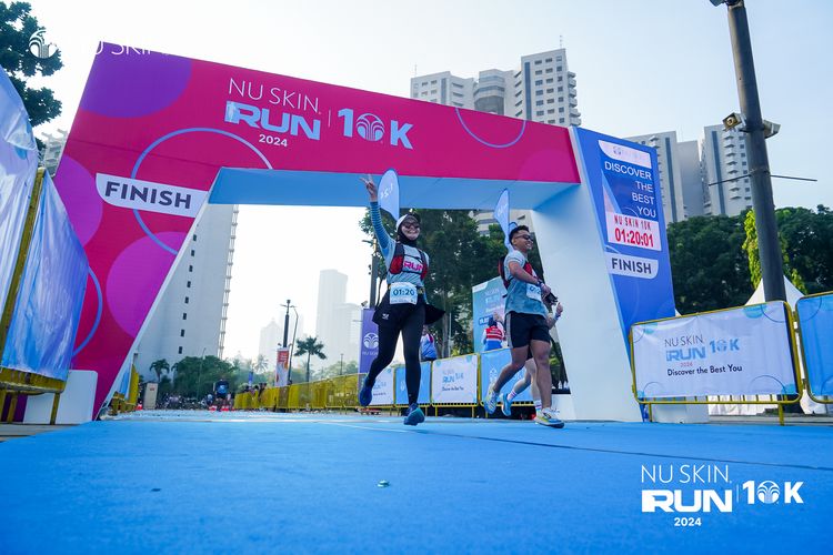 Race photo from Nu Skin Run 10K