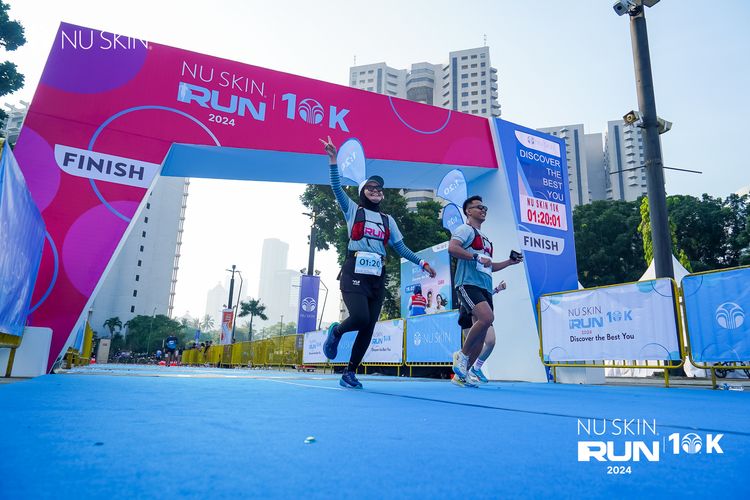 Race photo from Nu Skin Run 10K