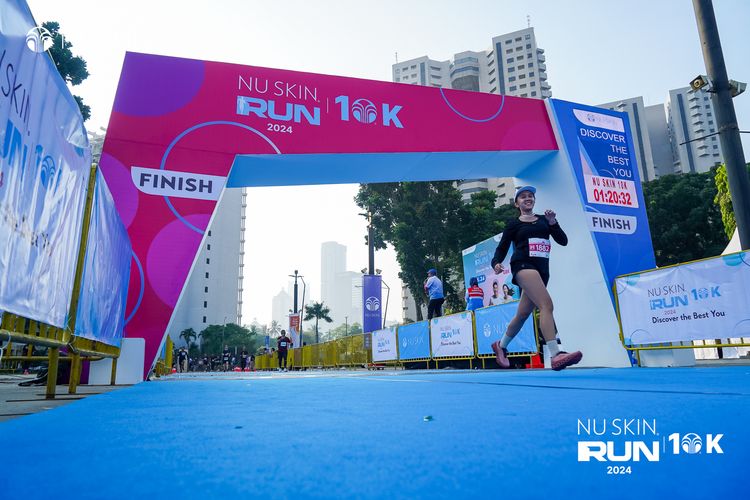 Race photo from Nu Skin Run 10K