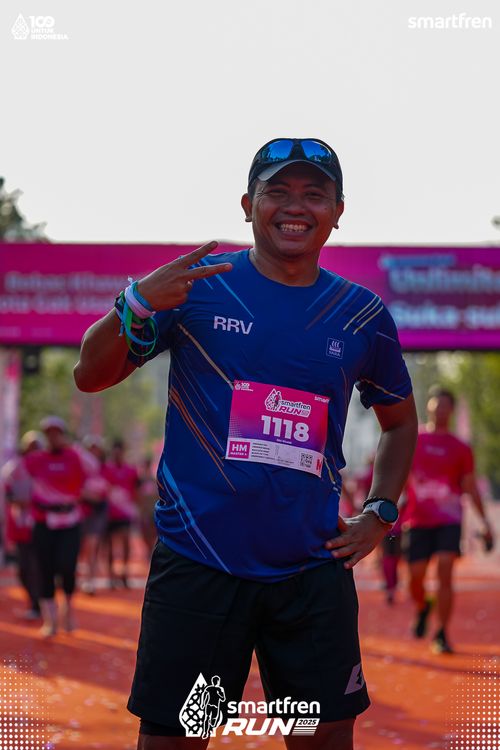 Race photo from Smartfren Run 2025 