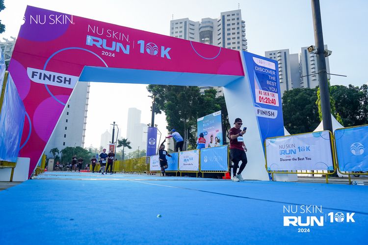 Race photo from Nu Skin Run 10K