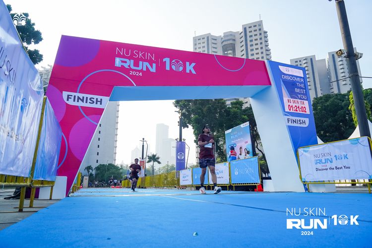 Race photo from Nu Skin Run 10K
