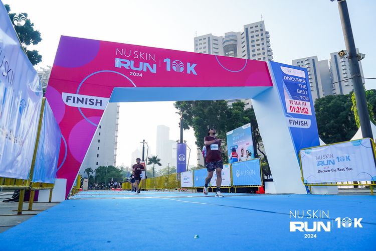 Race photo from Nu Skin Run 10K