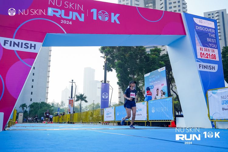 Race photo from Nu Skin Run 10K