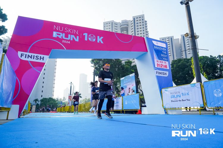 Race photo from Nu Skin Run 10K